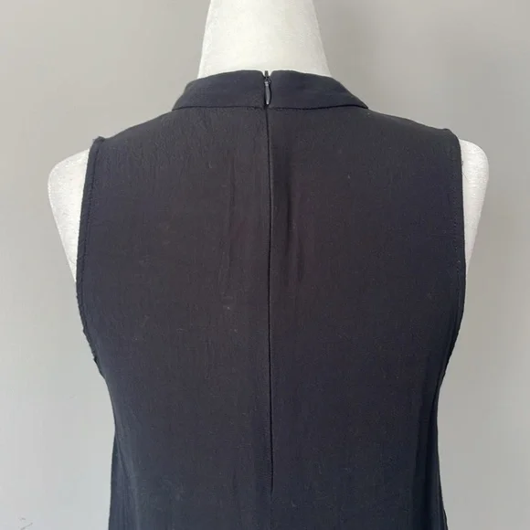 Slideshow Black Top🖤 - Picture 4 of 5